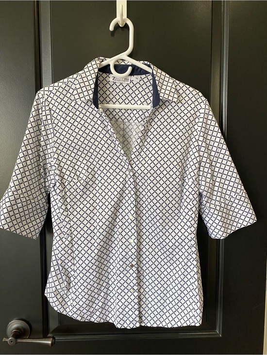 New York & Company Tops - New York & Company White Shirt with Navy Geometric Print - Women's Button-Down